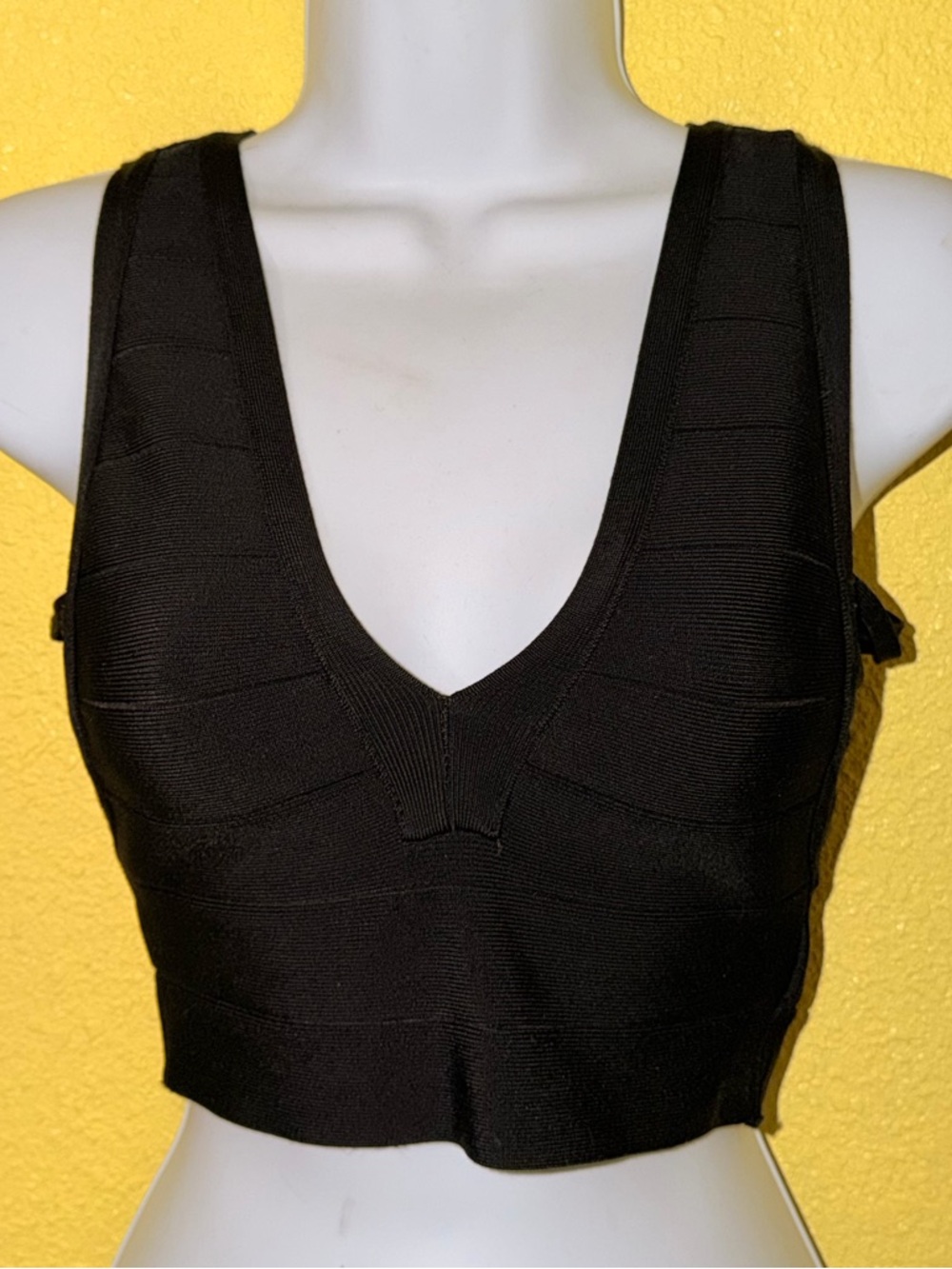 bebe Black V-Neck Ribbed Bandage Crop Top